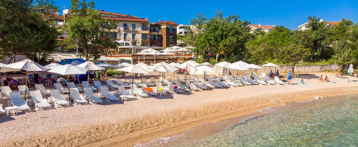 Blue Waves Resort 4*: morski odmor s polupansionom - Kuponko.si