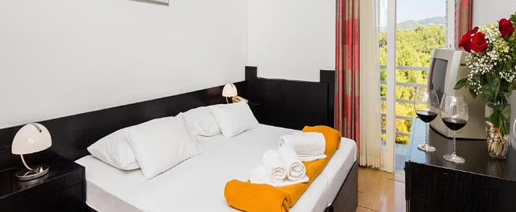 Hotel Hvar 3*, Jelsa: odmor na Hvaru - Kuponko.si