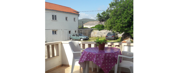 Villa Dina, odmor na Braču - apartmani - Kuponko.si