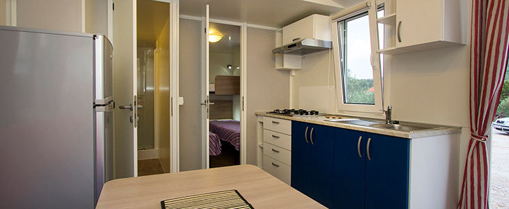 Kamp Antonia, Brač - mobilne kućice - Kuponko.si
