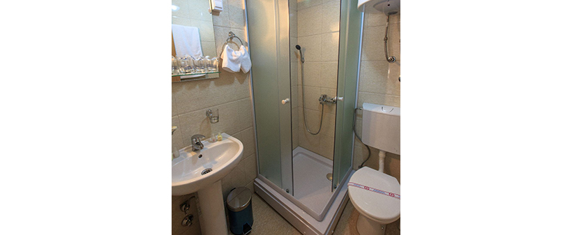 Lux Villa Sunce, Sutomore: 7x noćenje, puni pansion - Kuponko.si