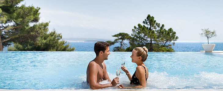 Valamar Carolina Hotel & Villas 4*: ljetni odmor - Kuponko.si