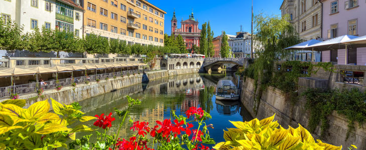 Brodica po Ljubljanici - kuponi za panoramsku vožnju - Kuponko.si