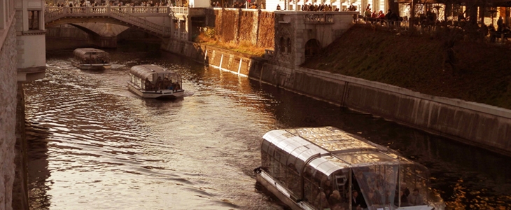 Brodica po Ljubljanici - kuponi za panoramsku vožnju - Kuponko.si