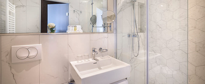 Valamar Collection Imperial Hotel**** Rab, morski odmor - Kuponko.si