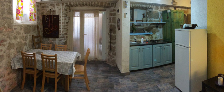 Odmor u apartmanu Stara ladjica na otoku Murter - Kuponko.si