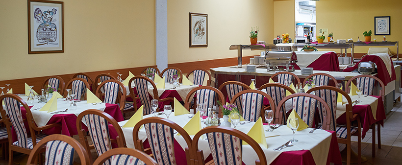 Hotel Vila Ružica 3*, Crikvenica: odmor s polupansionom - Kuponko.si