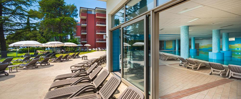 Remisens Hotel Lucija 4*: odmor s polupansionom - Kuponko.si