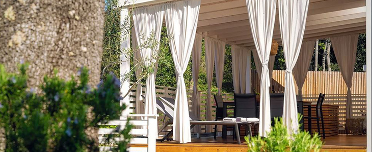 Camping Tina 4*, Vrsar: Deluxe mobilne kućice - Kuponko.si