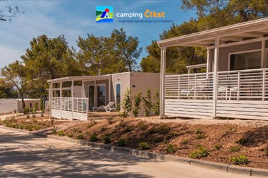 Kamp Čikat, Mali Lošinj: odmor u mobilnim kućicama